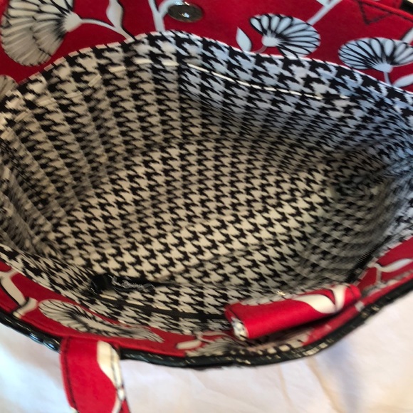 Vera Bradley Tote - Picture 2 of 6